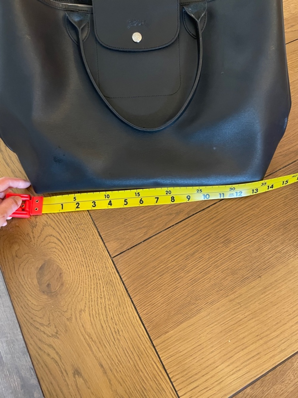 Longchamp Classic Black Leather Tote Bag - Picture 11 of 16
